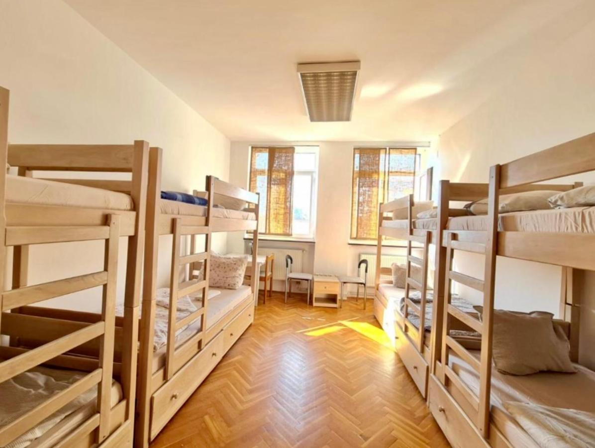 Bishnu Hostel زغرب المظهر الخارجي الصورة