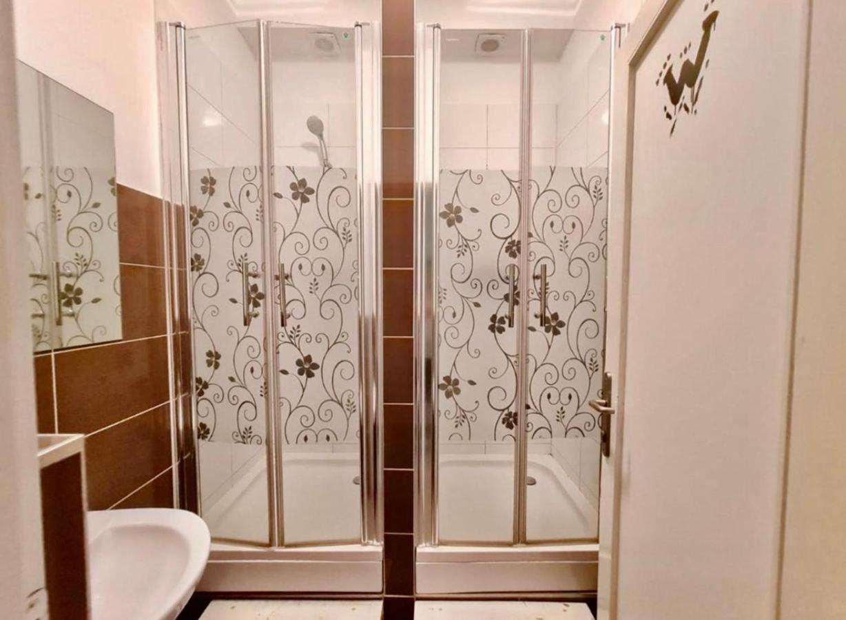 Bishnu Hostel زغرب المظهر الخارجي الصورة